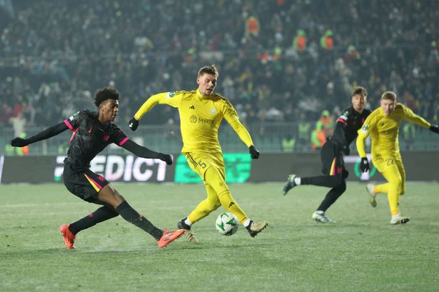 CĐV phát cuồng về sao trẻ Chelsea: "Cậu ấy sẽ trở thành hậu vệ xuất sắc bậc nhất thế giới!"