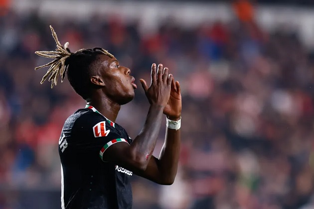 Nico Williams có thể rời Athletic năm 2025, nhưng Barcelona không còn quan tâm