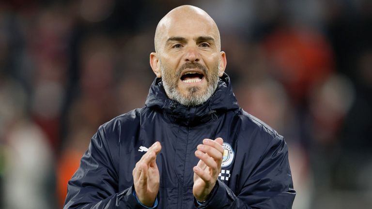 Collymore dự đoán thời điểm Chelsea sa thải Maresca