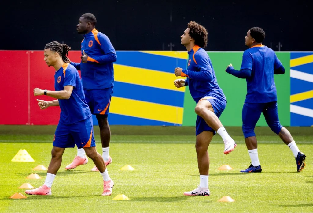Thực trạng của Joshua Zirkzee ở EURO 2024