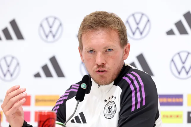 Nagelsmann sốc vì nội dung khảo sát của đài truyền hình Đức