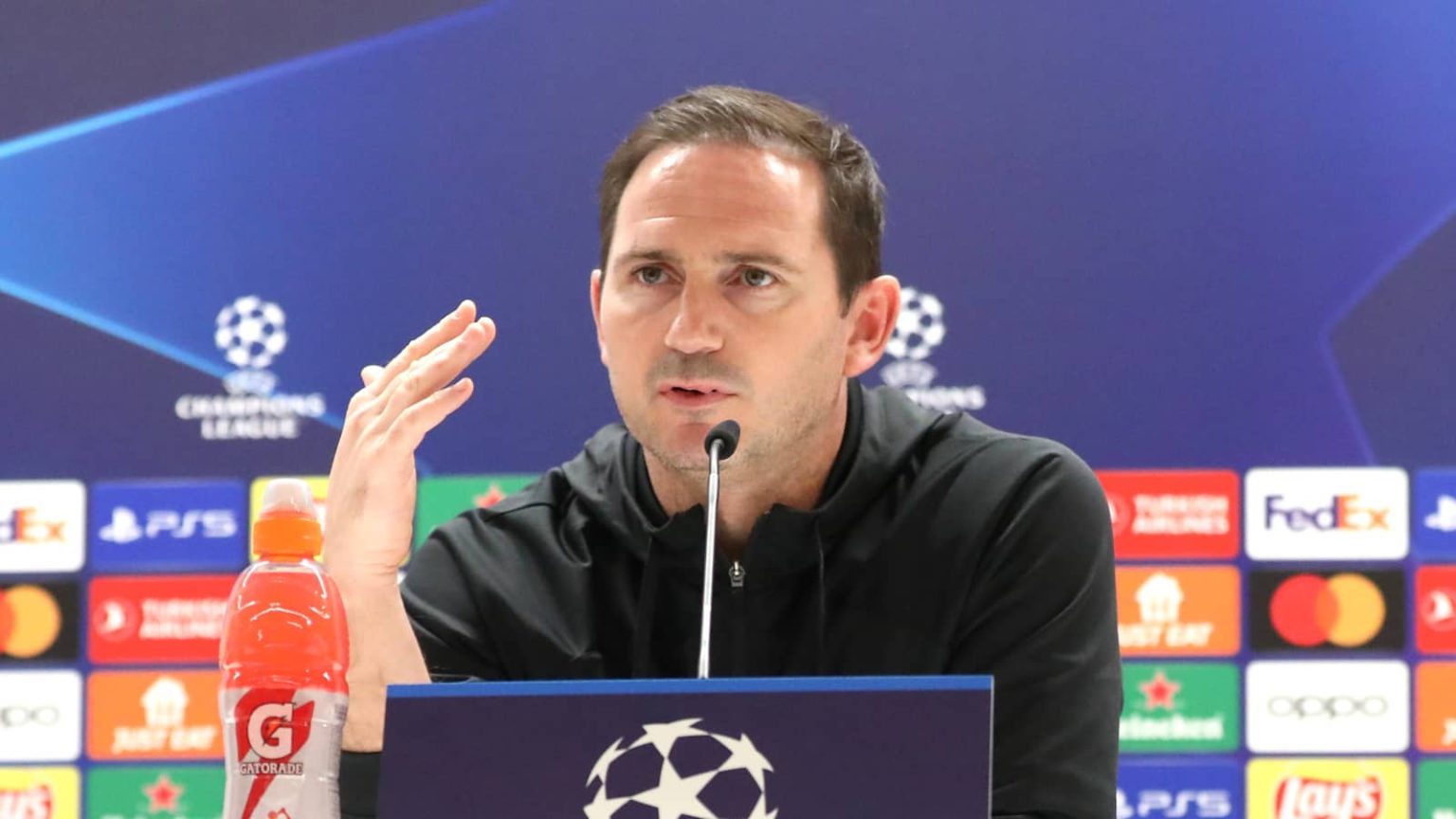 Lampard ca ngợi các tân binh tuyển Anh.