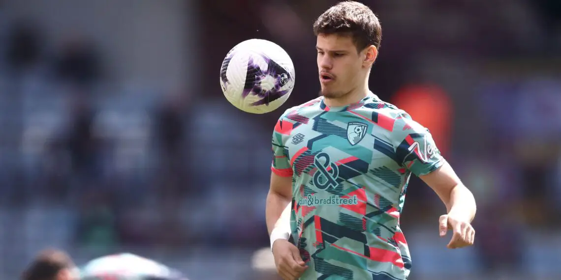 Kerkez đag được M.U nhắm đến.