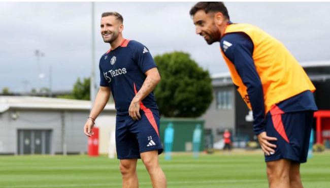 Ảnh bài viết "Shaw nên tập trung và ưu tiên Manchester United chứ không phải tuyển Anh"