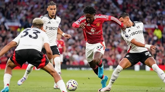 Ảnh bài viết 5 cầu thủ xuất sắc nhất vòng 1 EPL: Ngọc quý M.U tiếp tục tỏa sáng