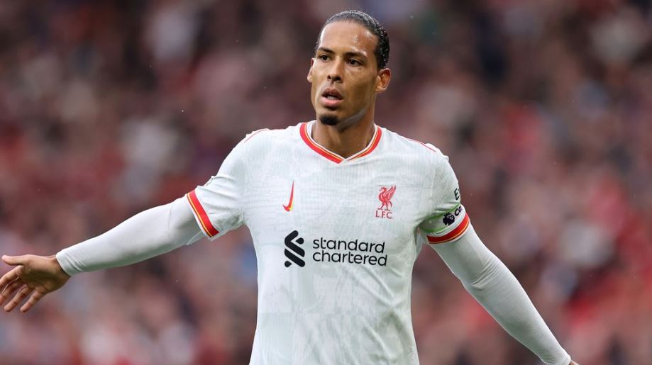 Cảm xúc lắng xuống sau thất bại, Van Dijk chốt tương lai với Liverpool