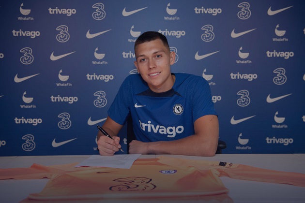 Chelsea chính thức đón thủ môn Mỹ trở lại