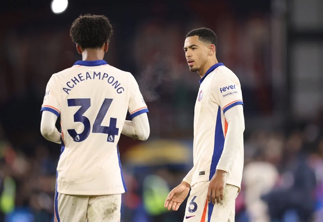 Dùng cặp trung vệ trẻ nhất giải, Chelsea đang trung thành với chiến lược của Maresca