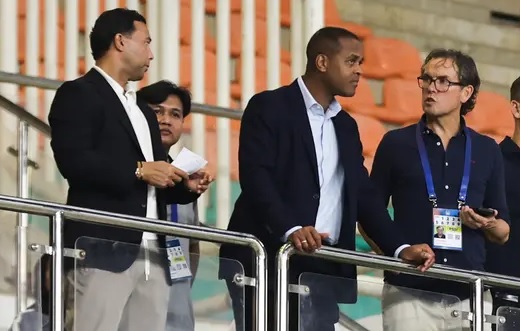 1 điểm trên sân Úc sẽ là khởi đầu tốt đẹp cho Kluivert
