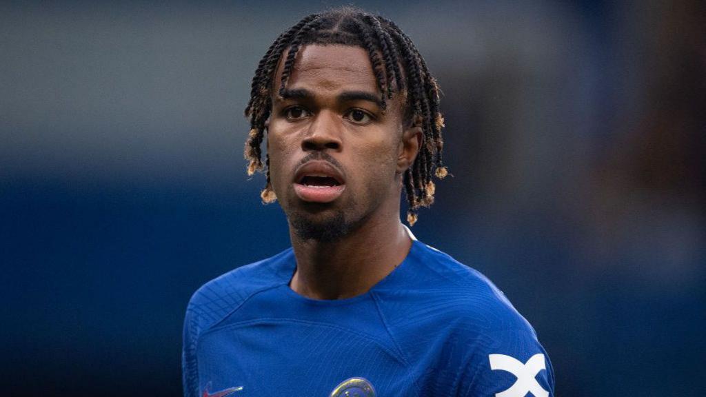 "Rời Villa và đến Chelsea không phải là một động thái tốt cho cậu ấy"