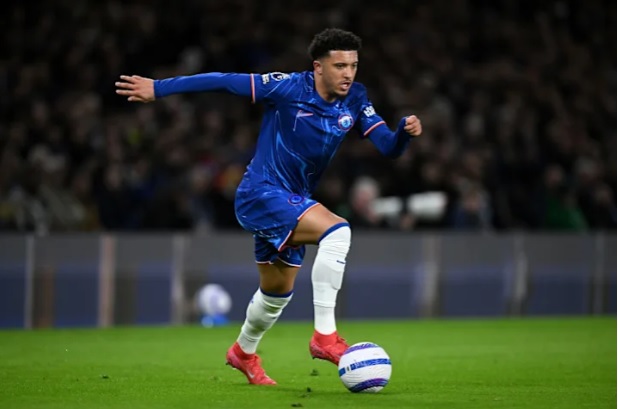 M.U sẽ nhận bao nhiêu tiền nếu Chelsea từ chối mua đứt Sancho?