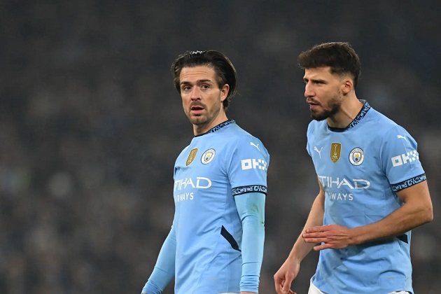 Chelsea cân nhắc mua "bom xịt" Man City