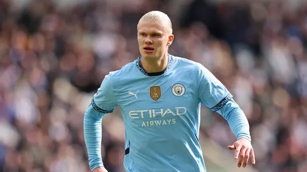 Haaland quá đáng sợ, có thể dễ dàng lập hat-trick
