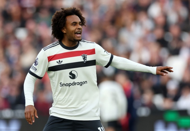 Ảnh bài viết Zirkzee sẵn sàng rời Man Utd vì áp lực 'không thể chịu nổi'
