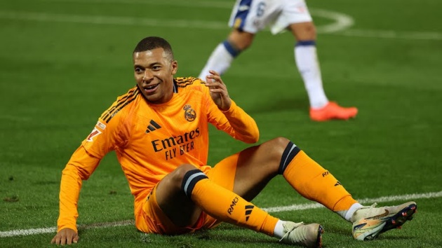 Leganes 0-3 Real Madrid: Mbappe giải hạn; Phả hơi nóng lên Barca