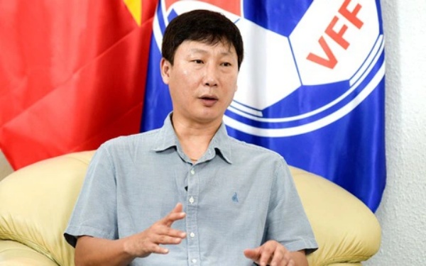 HLV Kim Sang Sik triệu tập 30 cầu thủ cho ĐT Việt Nam chuẩn bị AFF Cup 2024