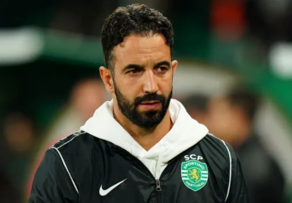 Owen dự đoán bộ 3 trung vệ của Amorim tại Man Utd