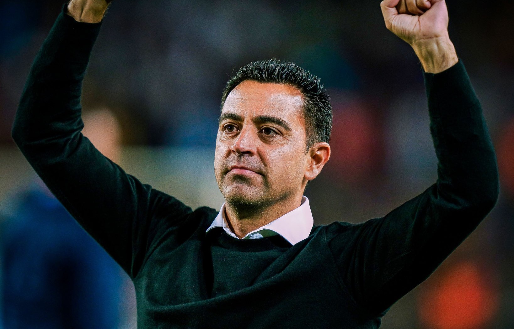 Quá xúc động! Xavi gửi tâm thư rớt nước mắt chia tay Barca
