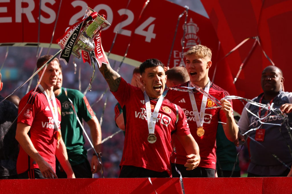 Ảnh bài viết 5 điểm nhấn Man City 1-2 M.U: Tình thế đảo ngược; Chelsea bị đẩy xuống C3