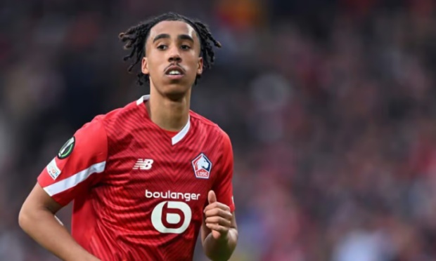 Ảnh bài viết NÓNG! Leny Yoro tới Man Utd kiểm tra y tế, mức giá khủng 62 triệu euro