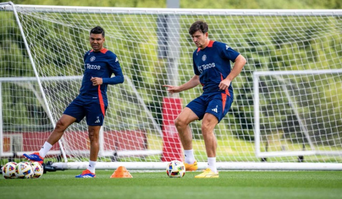 Ảnh bài viết Sancho gây chú ý; Man Utd đón loạt cú hích trên sân tập