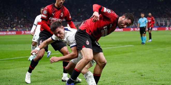 Ảnh bài viết Tân binh thứ 3 của Man Utd coi như lộ diện