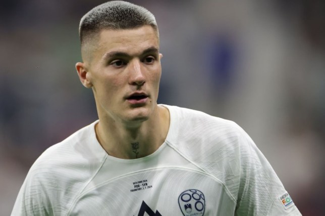 Ảnh bài viết XONG! Rõ lý do do Benjamin Sesko từ chối Arsenal