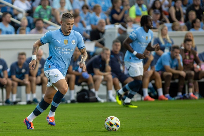 Ảnh bài viết Tin chuyển nhượng Man City tối 28/7: Bán lỗ Kalvin Phillips; Cú hích Dani Olmo