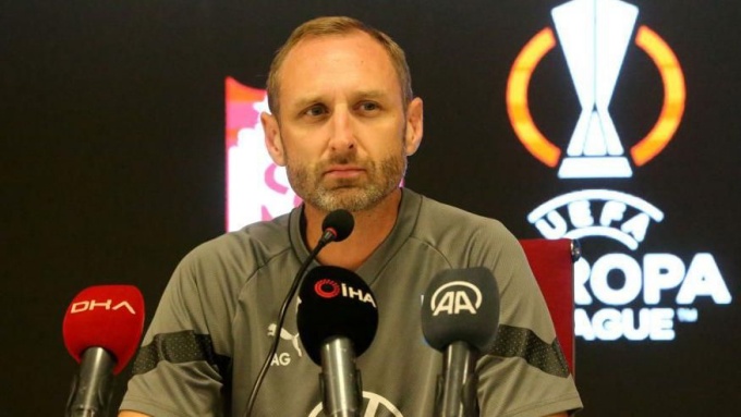 Ảnh bài viết Gương mặt mới lần đầu xuất hiện trên sân tập Man Utd