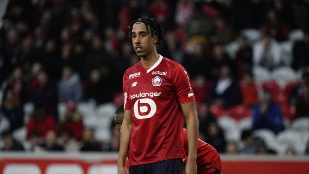Ảnh bài viết NÓNG! Đối tác đồng ý bán đứt Leny Yoro cho Man Utd, giá 50 triệu euro