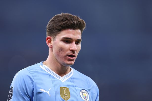 Ảnh bài viết NÓNG! Man City bán Julian Alvarez cho Atletico, giá gấp 5 lần năm 2022 - Chelsea hưởng lợi