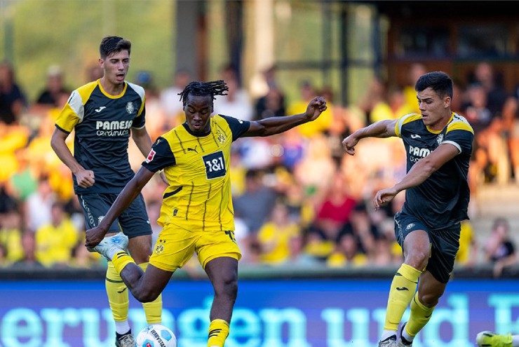 Dortmund hòa Villarreal trong 120 phút