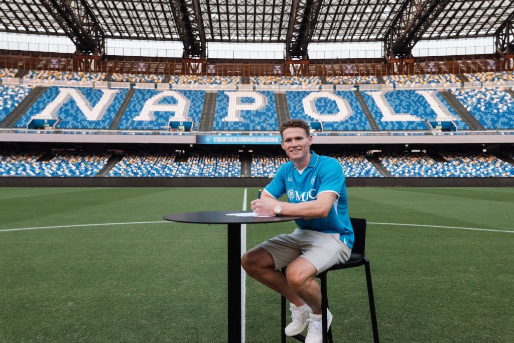 Cú sốc cho McTominay khi tới Napoli?