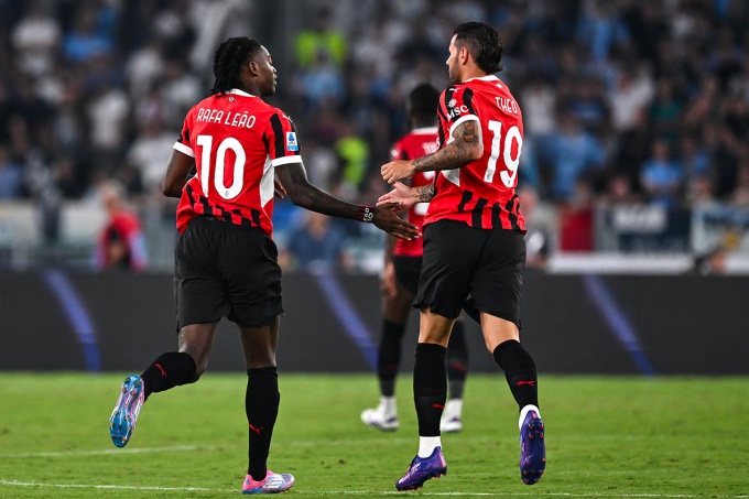 Di Canio: "Một sự ô nhục" 