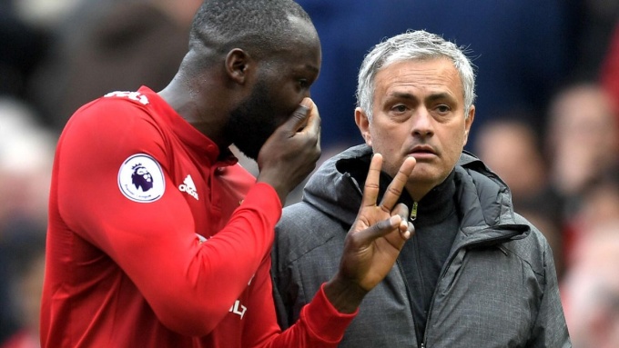 Mourinho muốn ký bản HĐ giờ có giá 152 triệu bảng nhưng M.U mang về Lukaku