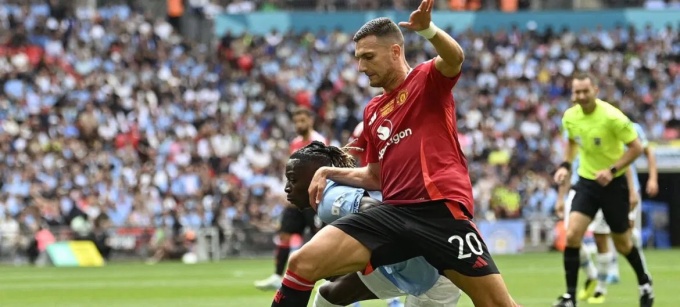 Ảnh bài viết Bất ngờ với Diogo Dalot