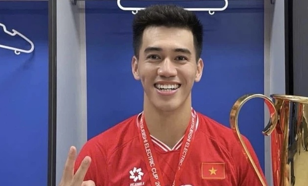 Tiến Linh lập kỷ lục 'vô tiền khoáng hậu'