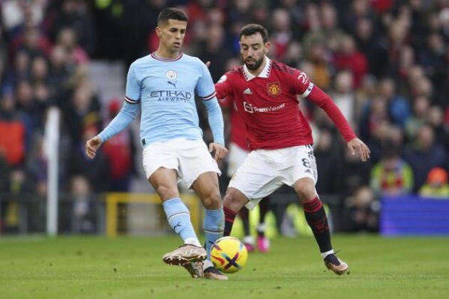 Joao Cancelo gia nhập MU chăng?