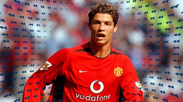 Manchester United tri ân Ronaldo