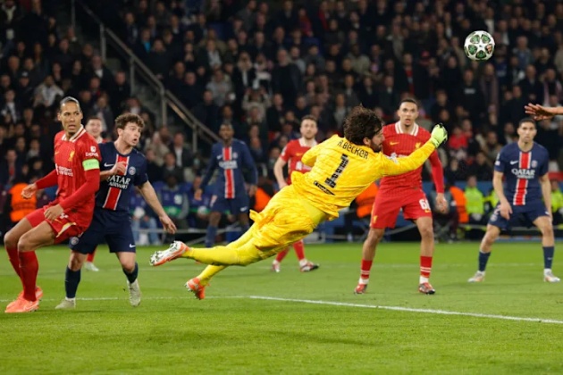 Báo động đỏ! Liverpool nguy cơ toang nặng
