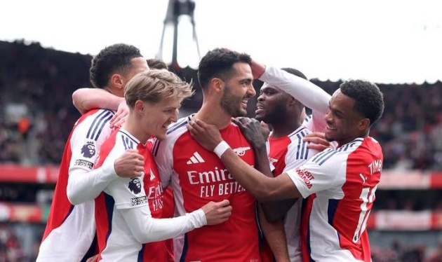 Chuyển nhượng tối 17/3: Bom tấn 300 triệu euro dễ nổ; Arsenal thanh lý hàng loạt