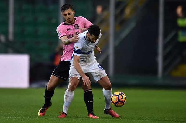 Chùm ảnh: Inter Milan gian nan vượt ải Palermo - Bóng Đá
