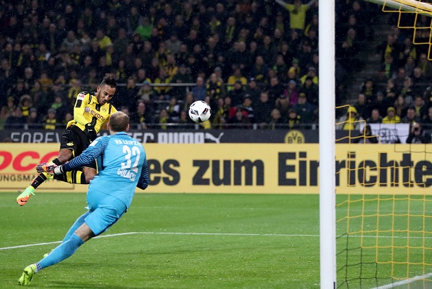 Chùm ảnh: Dortmund nhọc nhằn vượt qua hiện tượng RB Leipzig - Bóng Đá