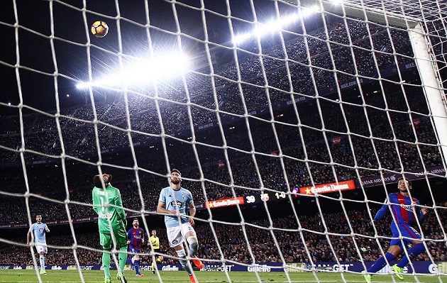 Chùm ảnh: Celta Vigo bị nghiền nát trong đêm Messi thăng hoa - Bóng Đá