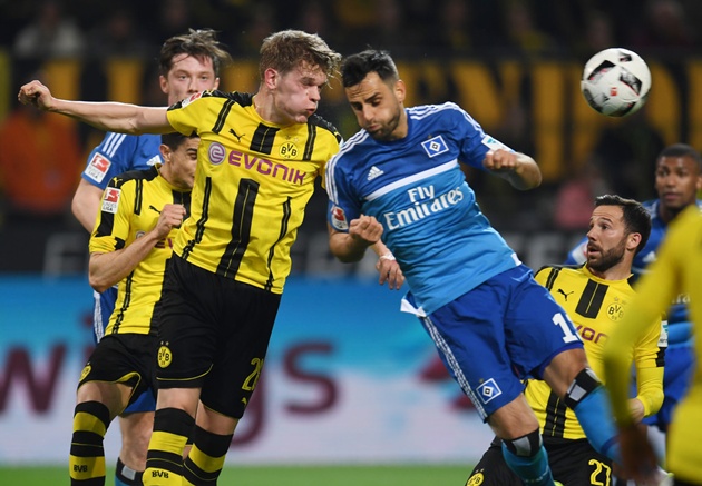 Phá lưới Hamburg, Aubameyang cán mốc 25 bàn - Bóng Đá