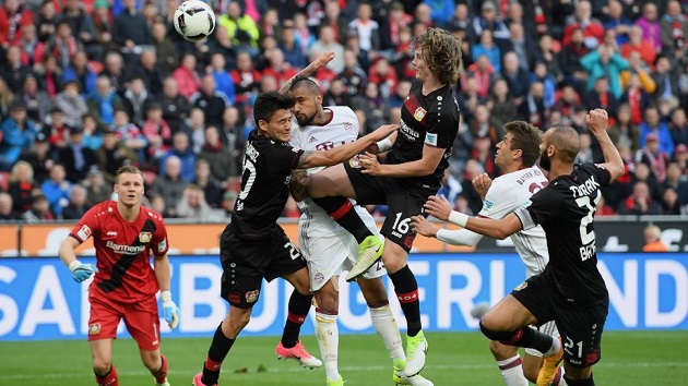 Hùm xám bất lực trước 10 người của Leverkusen - Bóng Đá