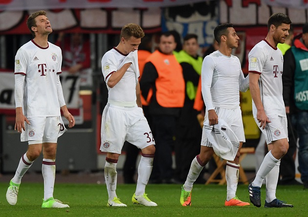 Hùm xám bất lực trước 10 người của Leverkusen - Bóng Đá