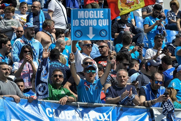 Bị Sassuolo níu chân, Napoli lỡ cơ hội bám đuổi Roma - Bóng Đá
