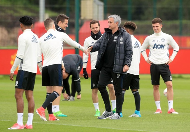 Rooney rạng rỡ trước 