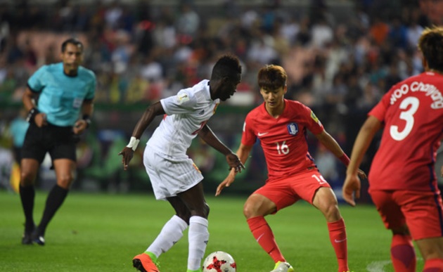 Guinea thất thủ trước lối chơi khoa học của Hàn Quốc - Bóng Đá